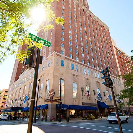 Hilton Milwaukee Otel Dış mekan fotoğraf