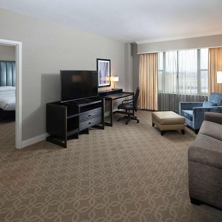 Hilton Milwaukee Otel Dış mekan fotoğraf