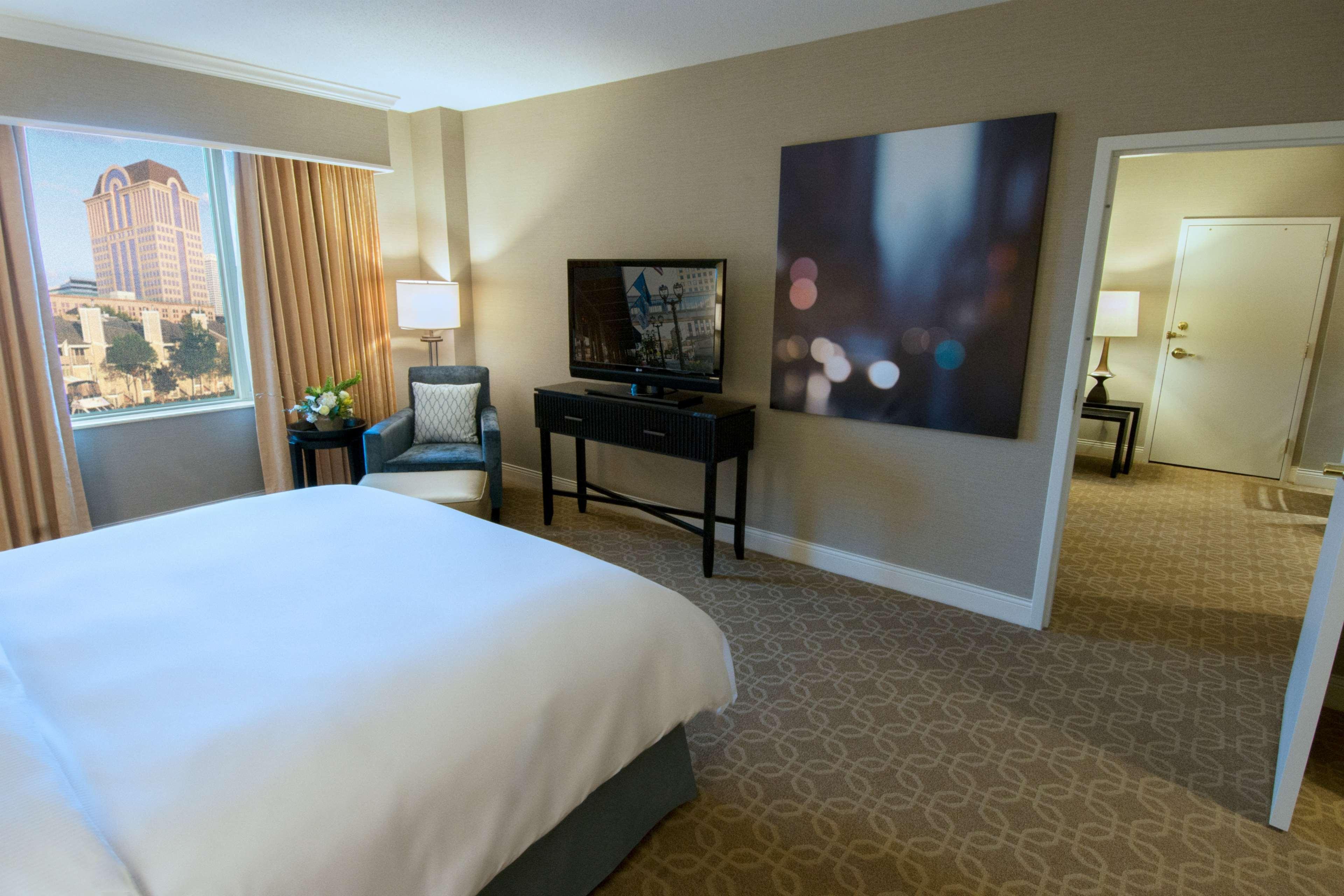Hilton Milwaukee Otel Dış mekan fotoğraf