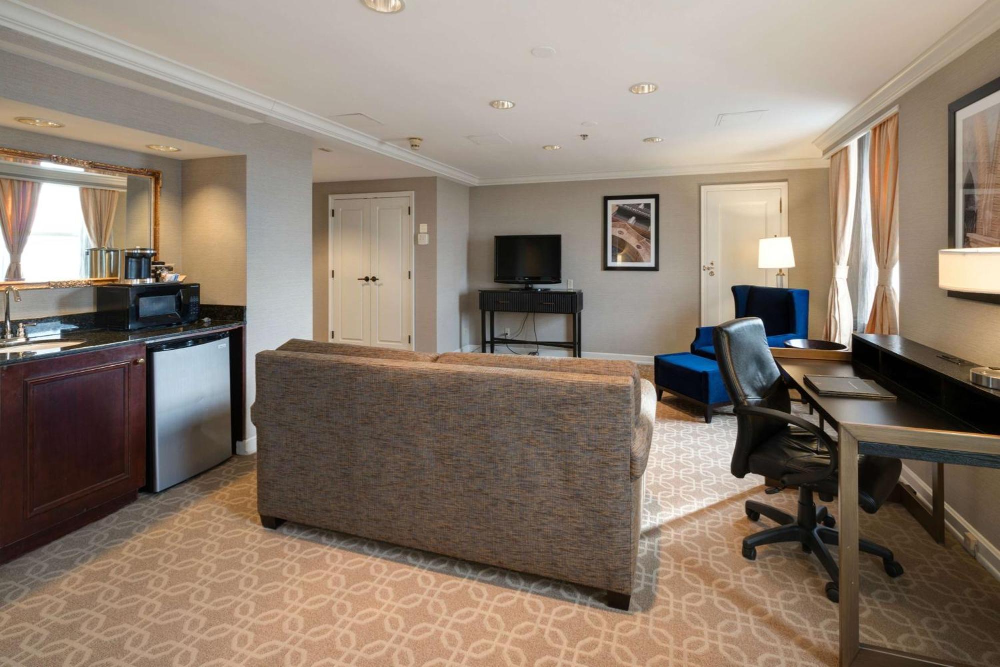 Hilton Milwaukee Otel Dış mekan fotoğraf