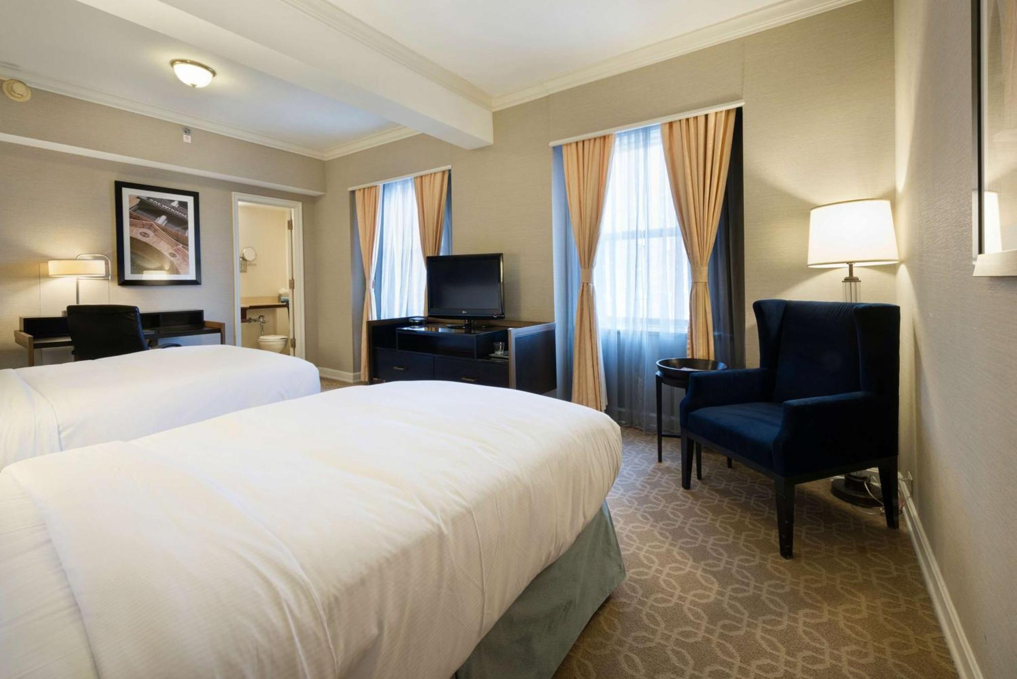 Hilton Milwaukee Otel Dış mekan fotoğraf